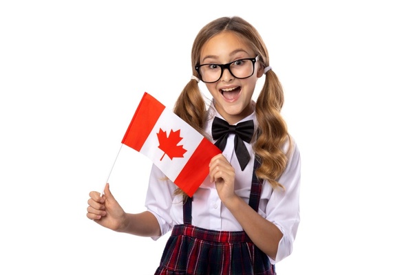بررسی ویزاهای کانادا از نظر موقت و دائم‌ بودن
