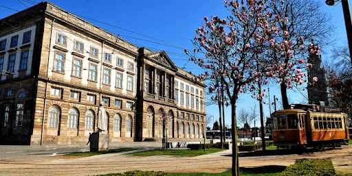 دانشگاه پورتو در پرتغال برای داروسازی