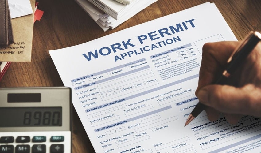 ویزای work permit کانادا