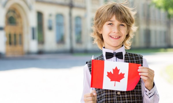 مدارک مورد نیاز برای مهاجرت به کانادا از طریق تحصیل فرزند