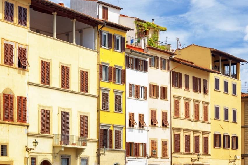 بررسی دقیق قرار داد اجاره ساختمان در ایتالیا