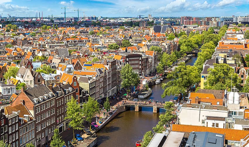 ددلاین دانشگاه های هلند برای درخواست پذیرش 2022