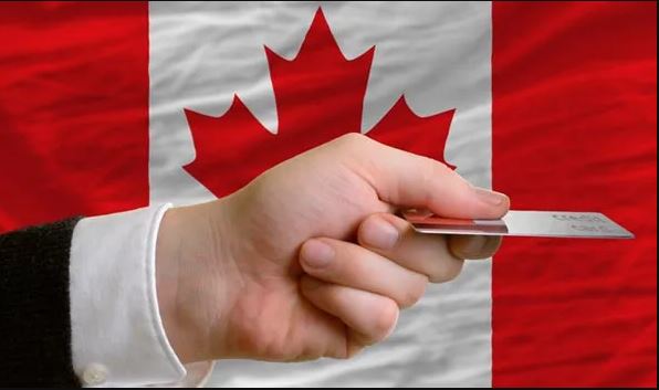 چگونه می‌توان کارت PR کانادا را دریافت کرد؟