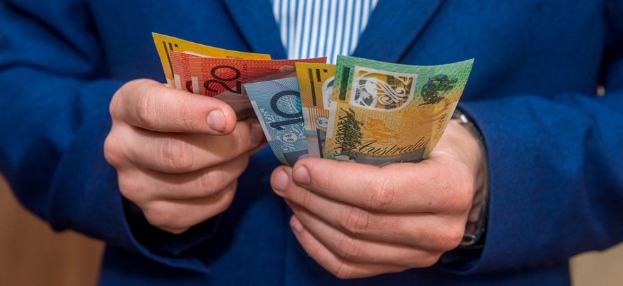 میانگین و حداقل دستمزد در استرالیا